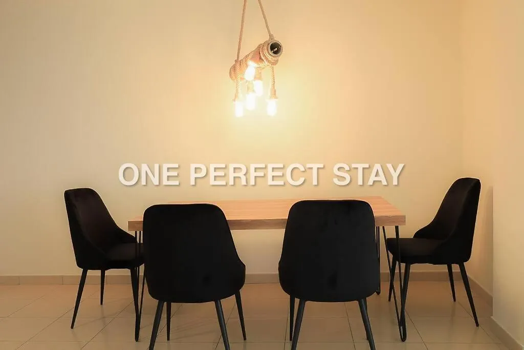 Cozy 2 Bedroom At Jbr Beachfront With Pool And Gym Dubai 0*,  United Arab Emirates