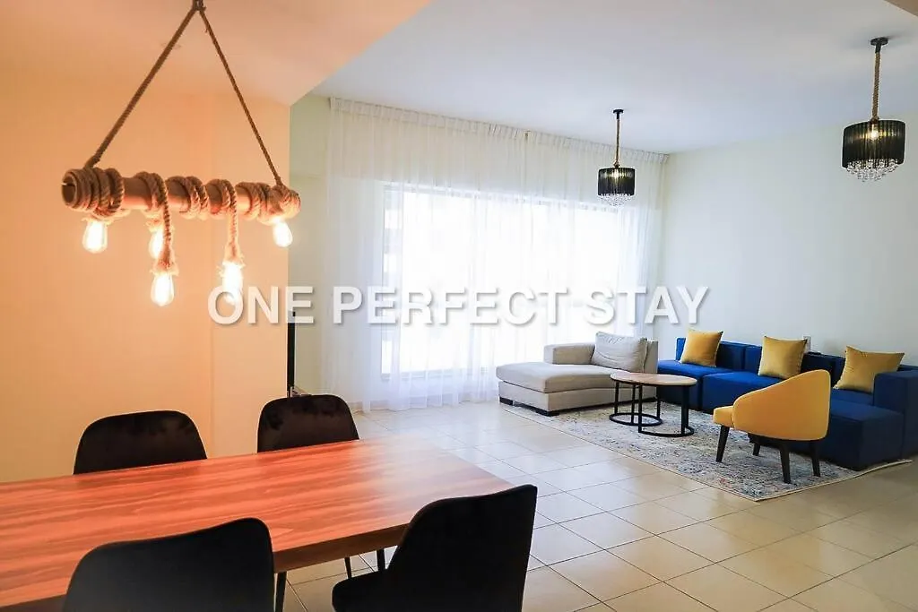 Cozy 2 Bedroom At Jbr Beachfront With Pool And Gym Dubaï Émirats arabes unis